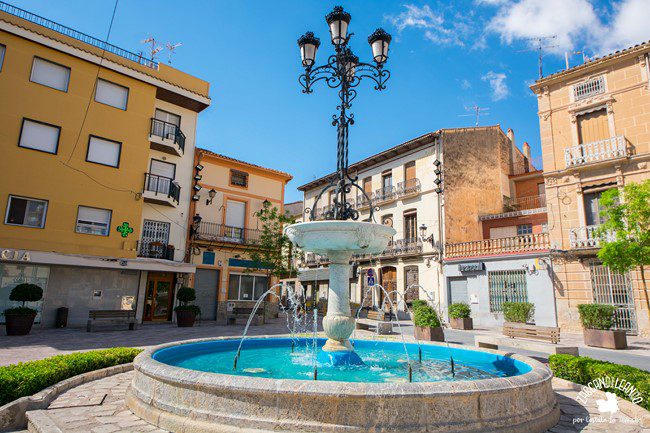 El colorido puebla las calles de Caudete. Bien merece una visita